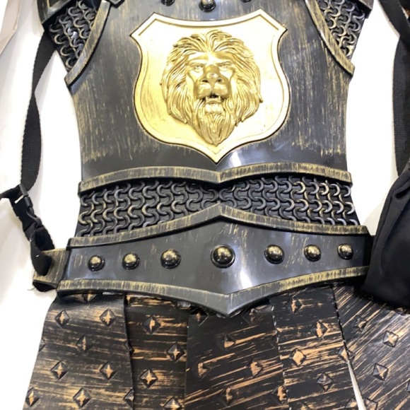 Gladiator Costume ⚔️ - Picture 2 of 7